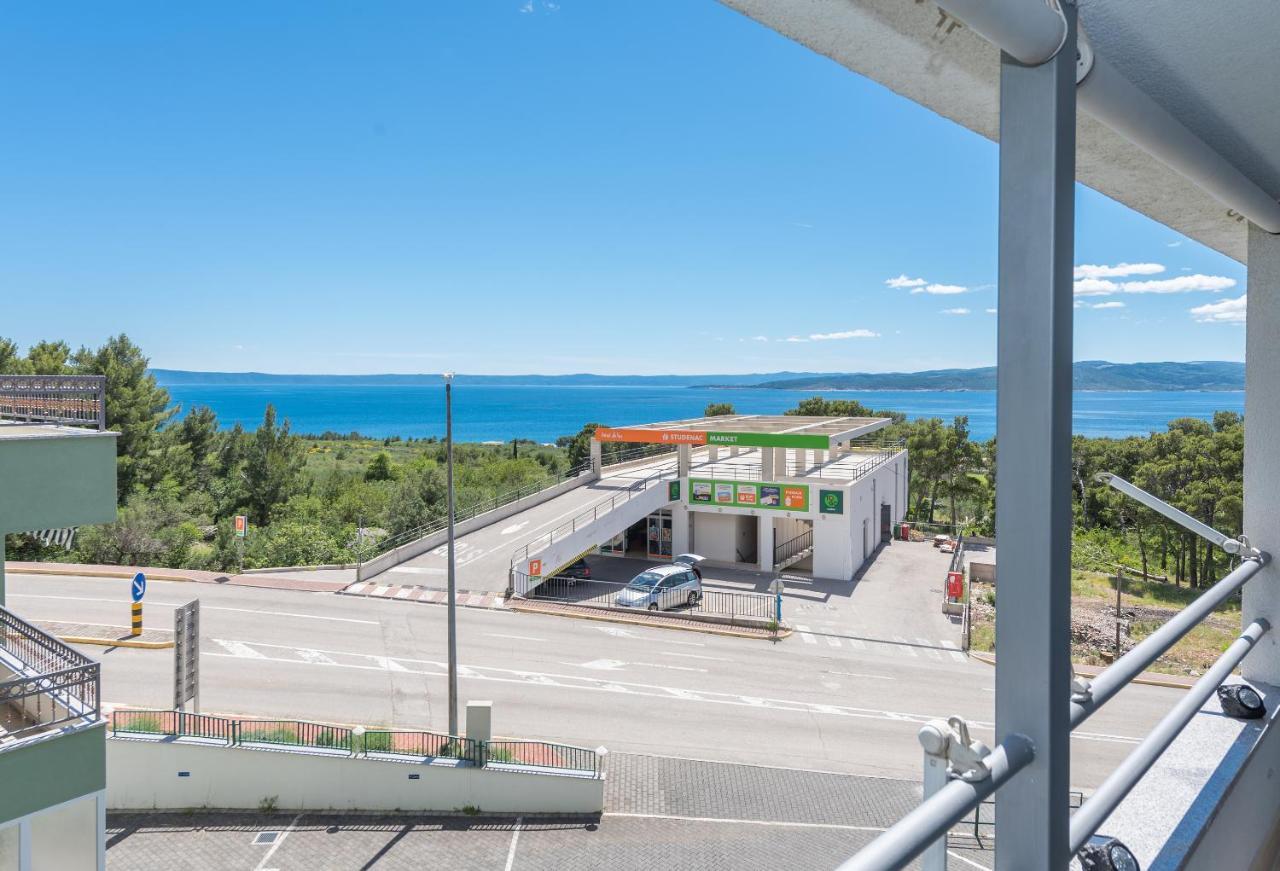 Deluxe 3 Bedroom Apartment With Sea View Baška Voda Esterno foto