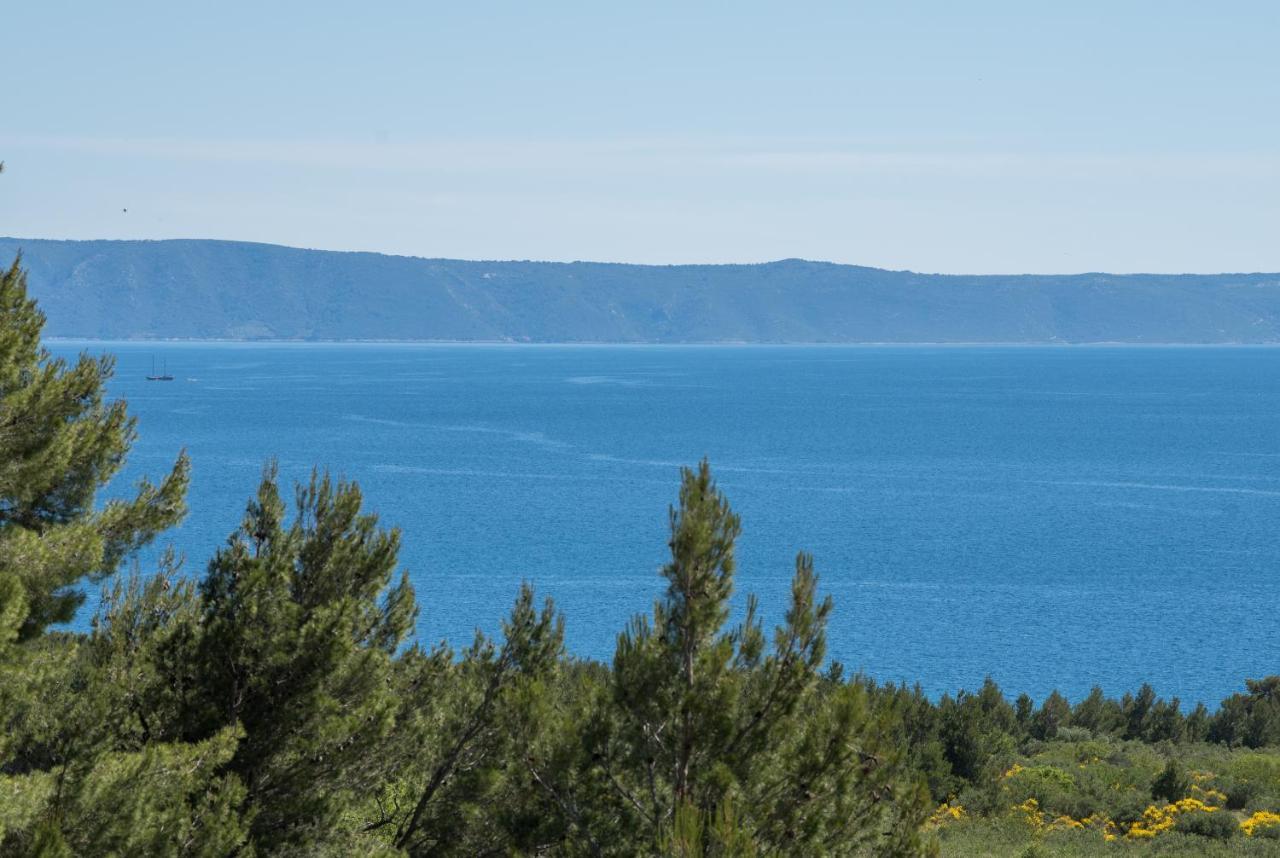 Deluxe 3 Bedroom Apartment With Sea View Baška Voda Esterno foto