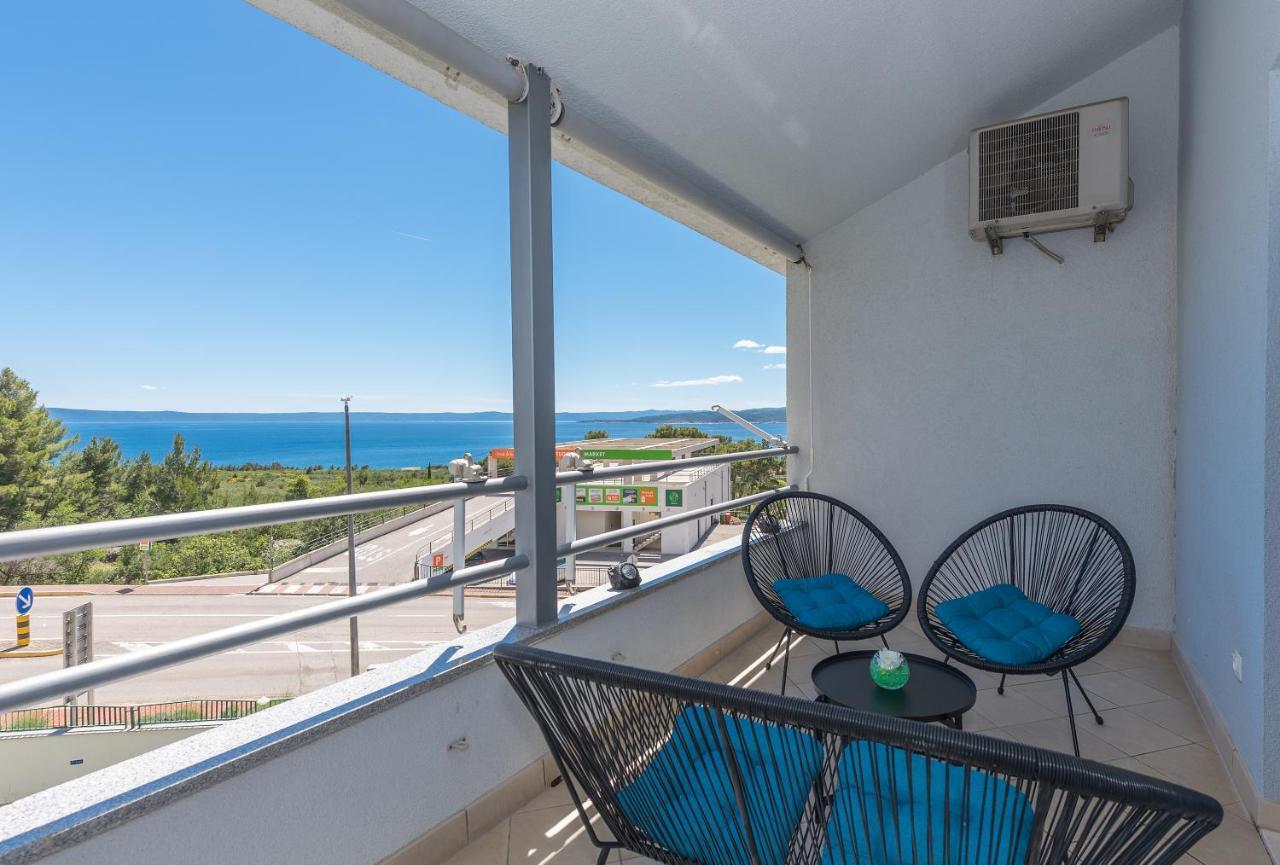 Deluxe 3 Bedroom Apartment With Sea View Baška Voda Esterno foto